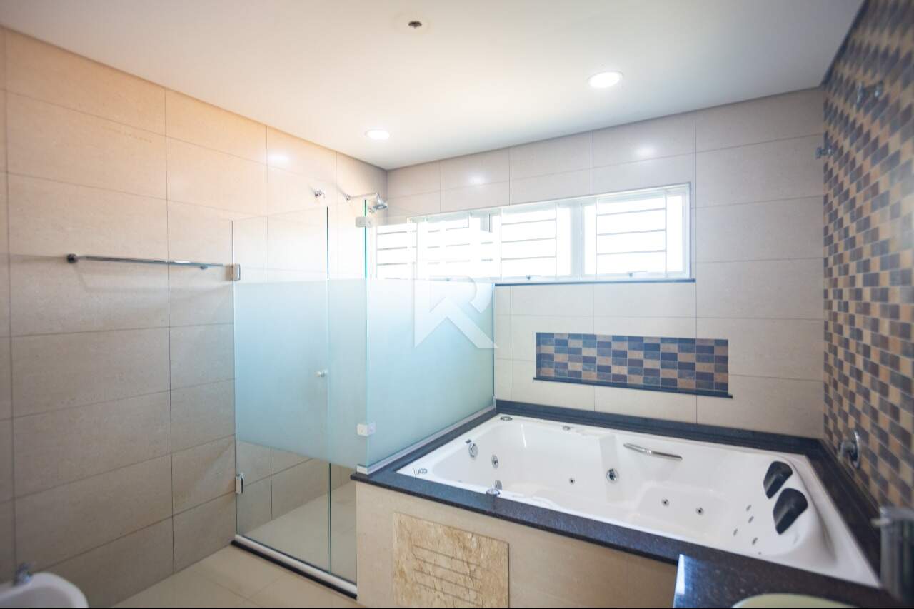 Casa Semi Mobiliada com 6 Quartos e 4 Vagas, Venda, 375 m² por R$ 1.850.000,00 - Santa Felicidade - Curitiba/PR miniatura 45