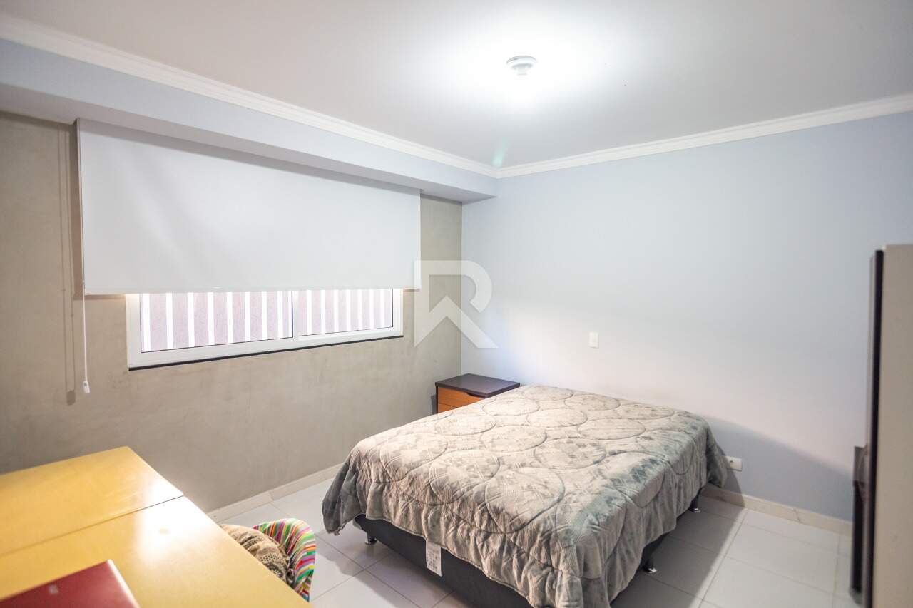 Casa Semi Mobiliada com 6 Quartos e 4 Vagas, Venda, 375 m² por R$ 1.850.000,00 - Santa Felicidade - Curitiba/PR miniatura 15