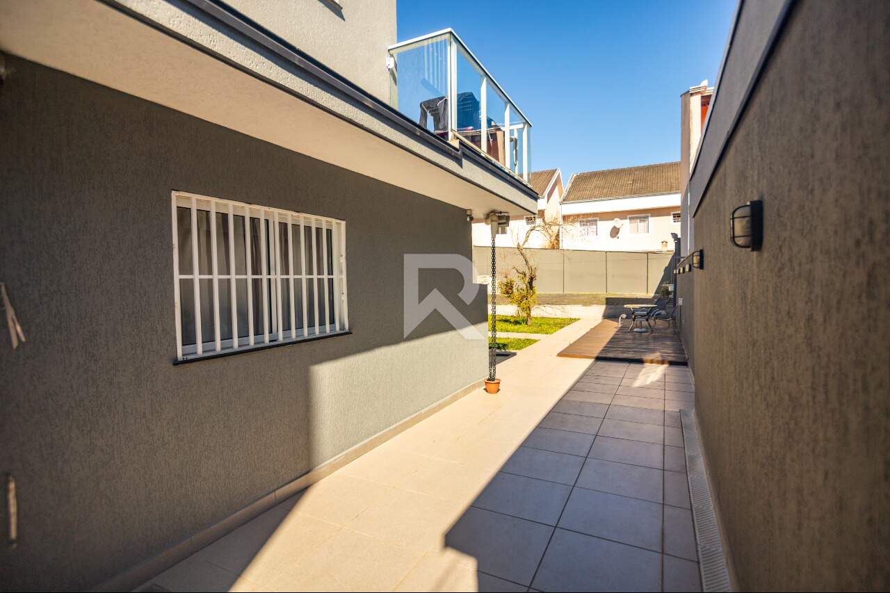 Casa Semi Mobiliada com 6 Quartos e 4 Vagas, Venda, 375 m² por R$ 1.850.000,00 - Santa Felicidade - Curitiba/PR miniatura 52