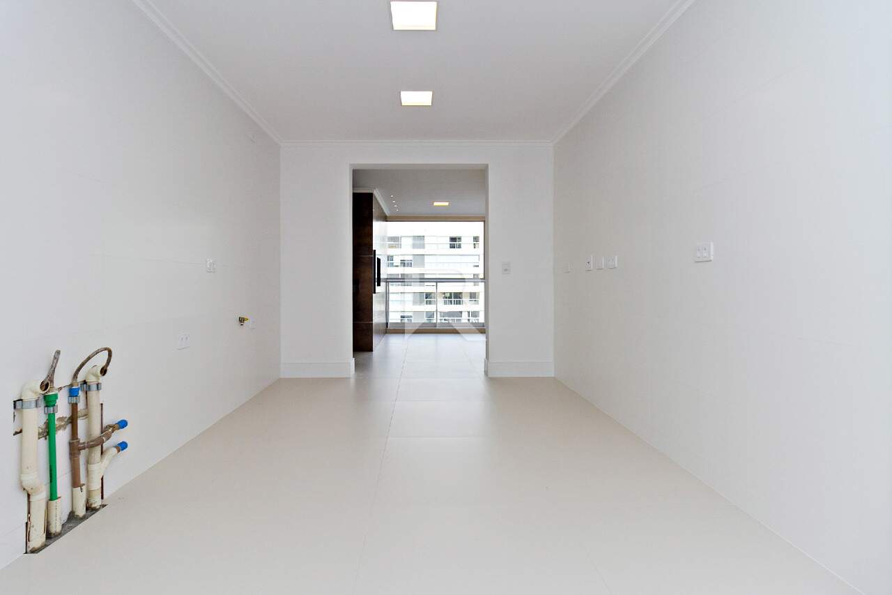 Apartamento Reformado com Churrasqueira, 4 Quartos, Venda, 189 m² - Juvevê - Curitiba/PR miniatura 9