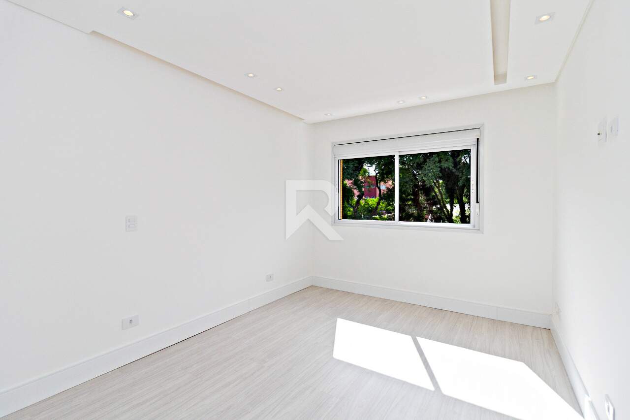 Apartamento Reformado com Churrasqueira, 4 Quartos, Venda, 189 m² - Juvevê - Curitiba/PR miniatura 16