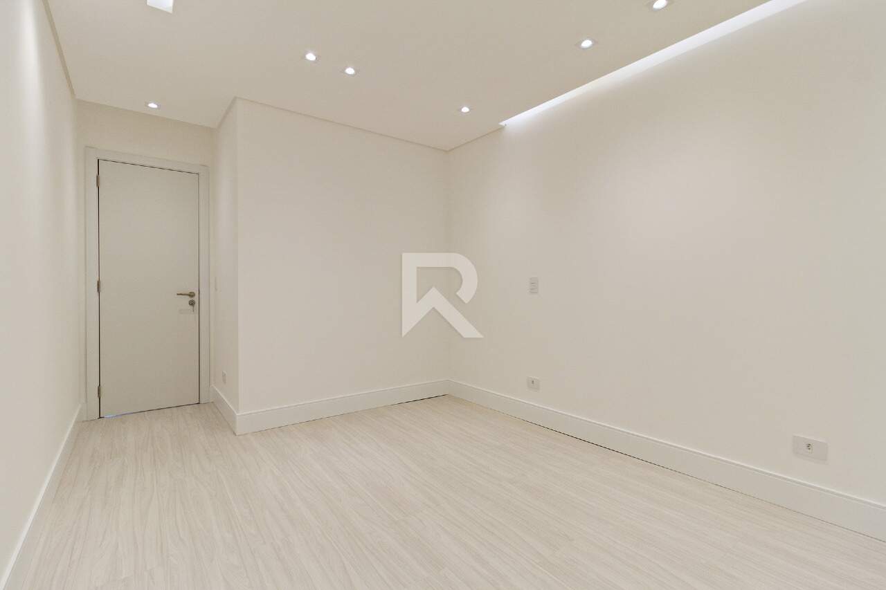 Apartamento Reformado com Churrasqueira, 4 Quartos, Venda, 189 m² - Juvevê - Curitiba/PR miniatura 18