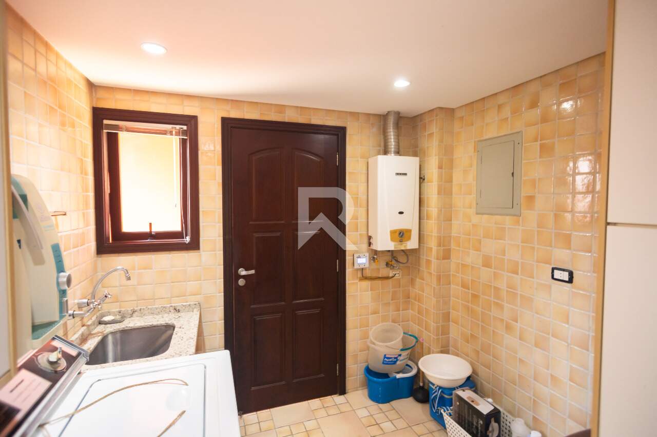 Casa Luxuosa com Adega e Escritório, 3 suítes, 300 m² - Venda - Santa Felicidade - Curitiba/PR miniatura 39