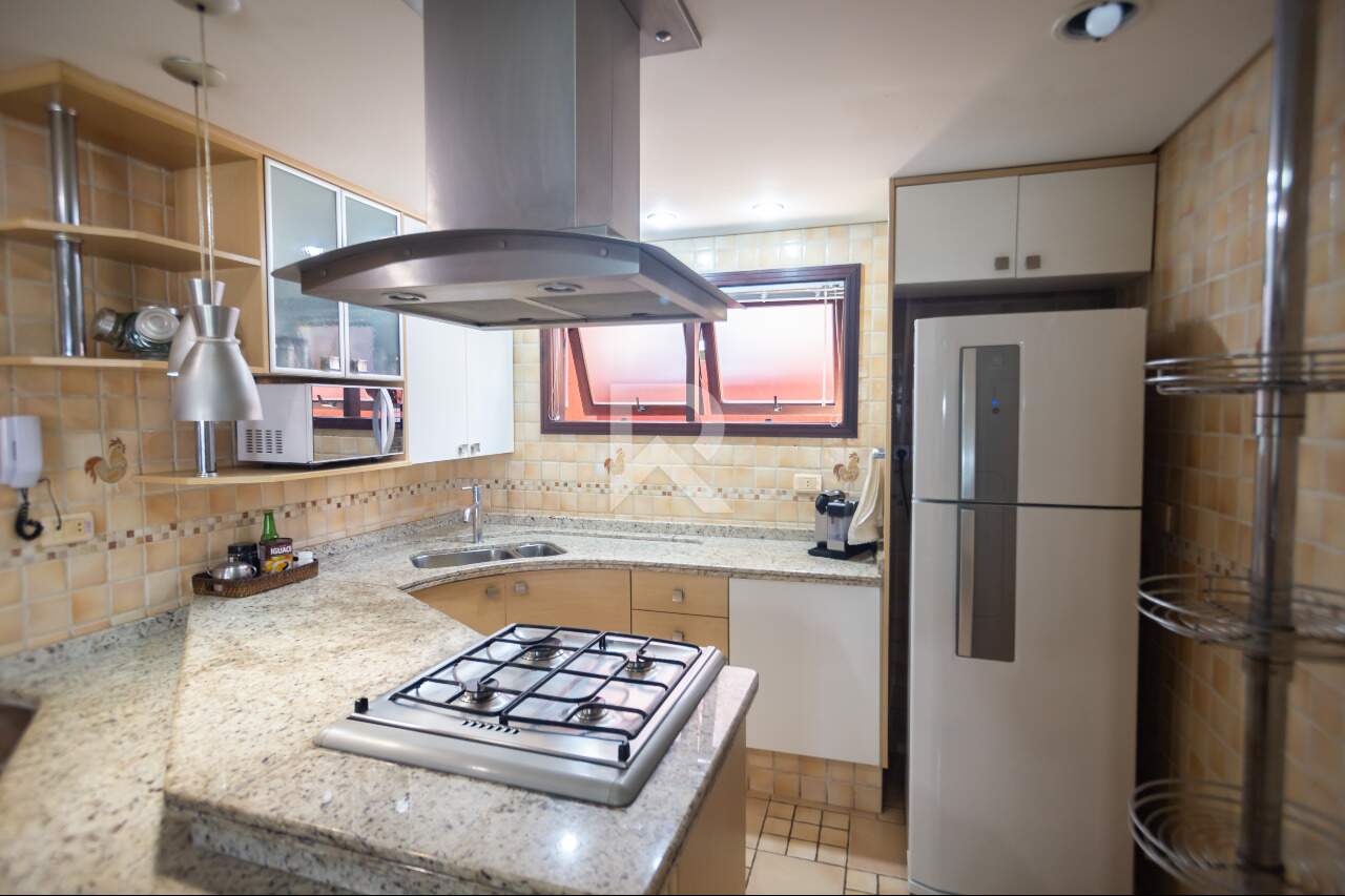 Casa Luxuosa com Adega e Escritório, 3 suítes, 300 m² - Venda - Santa Felicidade - Curitiba/PR miniatura 9