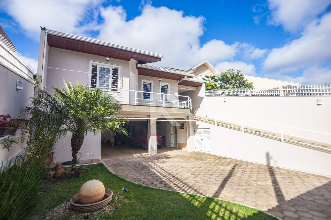 Casa com Vista Livre, 4 quartos e 4 vagas para locação, 267 m² – Mossunguê – Curitiba/PR miniatura 2