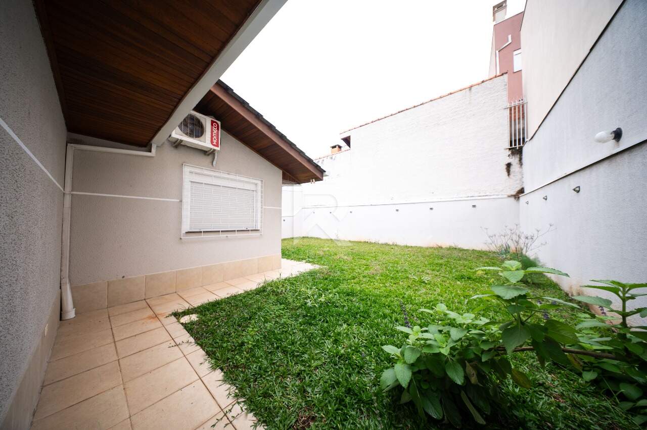 Casa com Vista Livre, 4 quartos e 4 vagas para locação, 267 m² – Mossunguê – Curitiba/PR miniatura 17