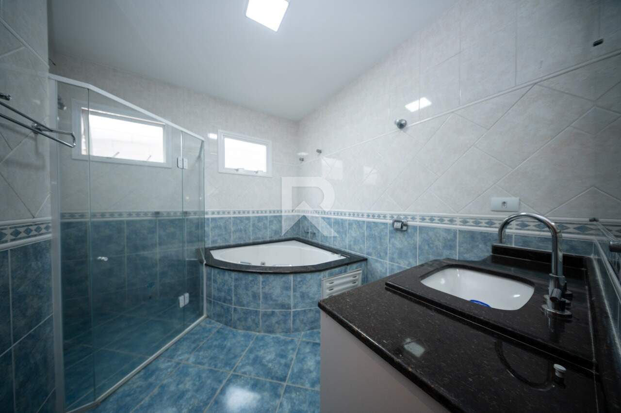 Casa com Vista Livre, 4 quartos e 4 vagas para locação, 267 m² – Mossunguê – Curitiba/PR miniatura 41