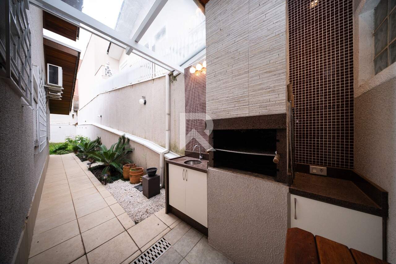 Casa com Vista Livre, 4 quartos e 4 vagas para locação, 267 m² – Mossunguê – Curitiba/PR miniatura 15