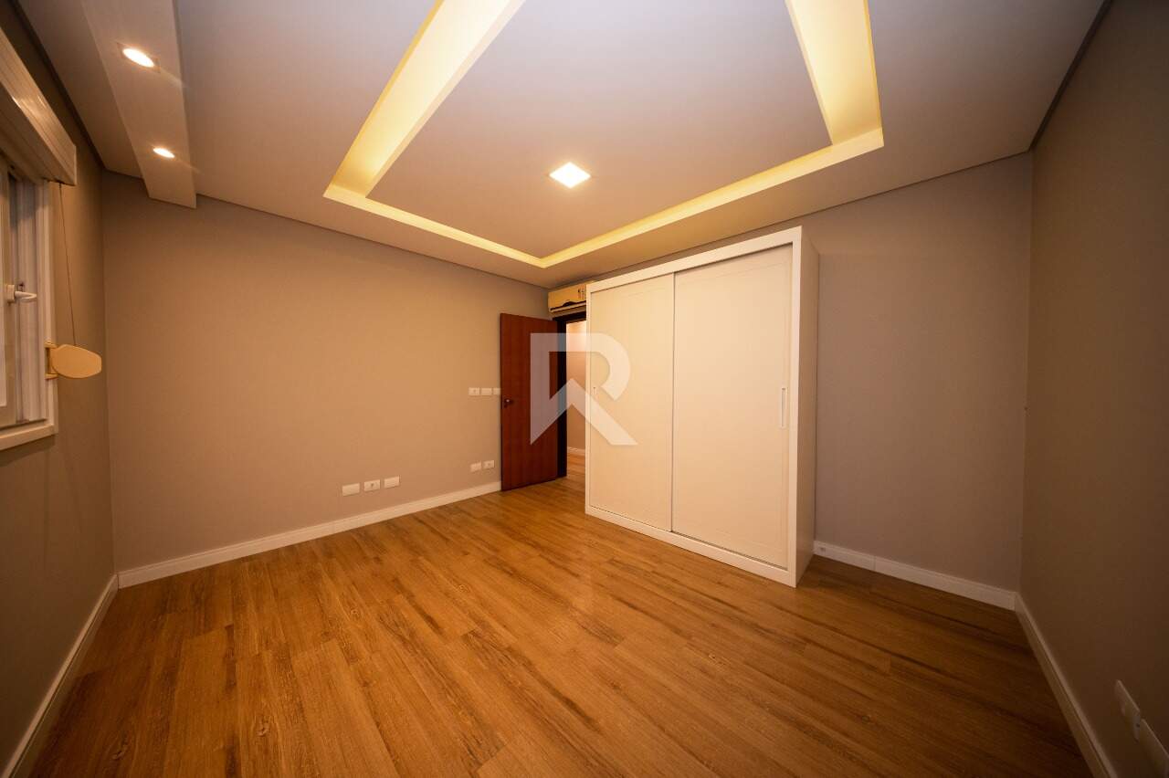 Casa com Vista Livre, 4 quartos e 4 vagas para locação, 267 m² – Mossunguê – Curitiba/PR miniatura 54