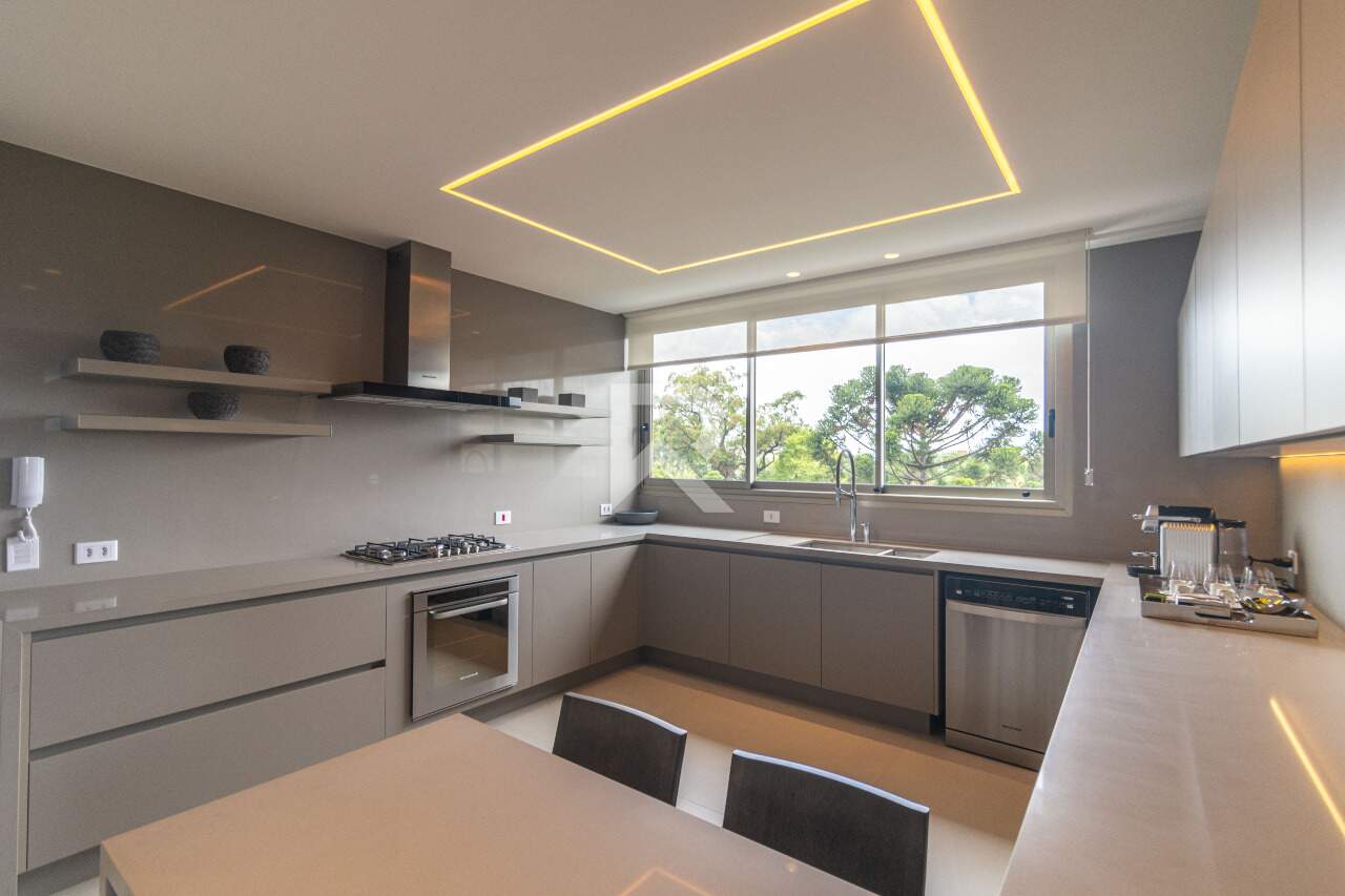 Apartamento Decorado com 3 Suítes e Área Social Integrada - Aluguel 282m² - Curitiba/PR miniatura 15