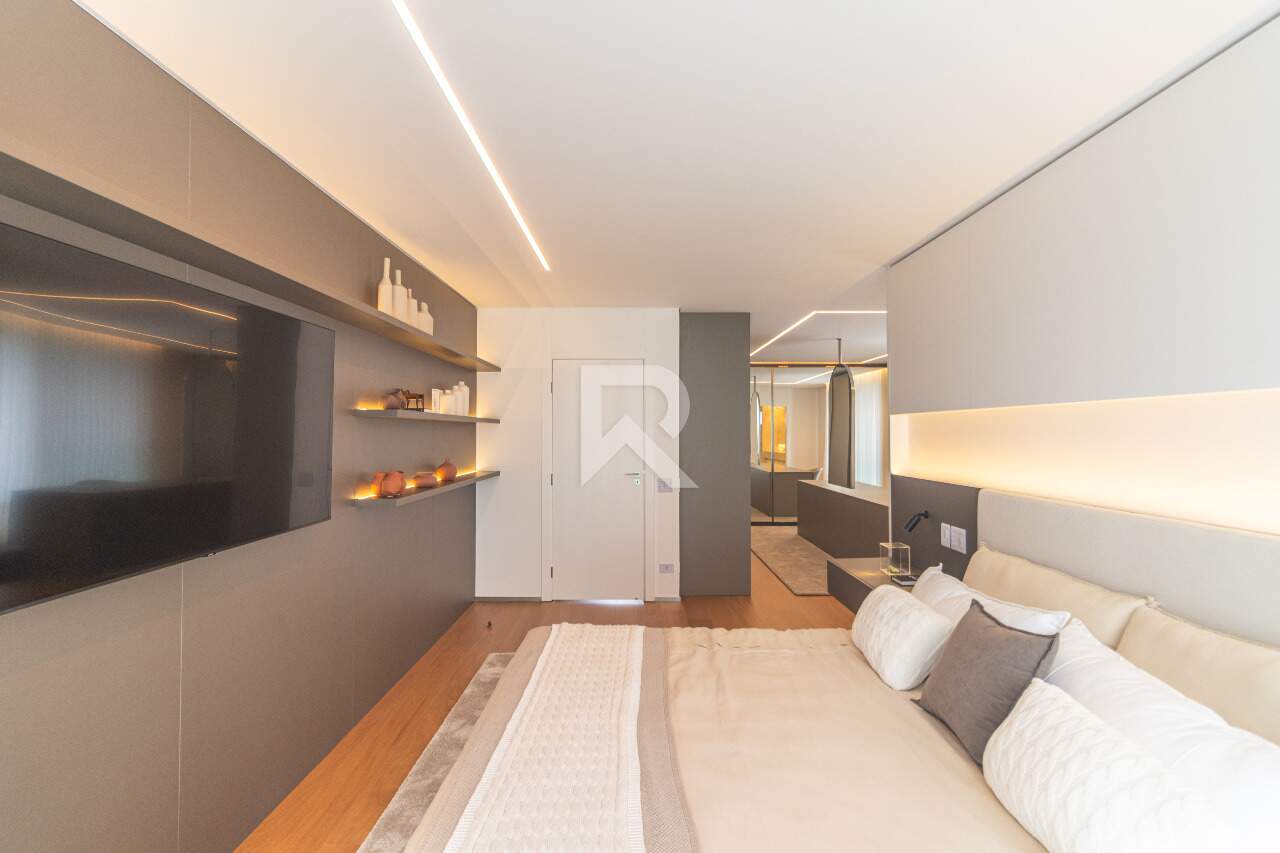 Apartamento Decorado com 3 Suítes e Área Social Integrada - Aluguel 282m² - Curitiba/PR miniatura 32