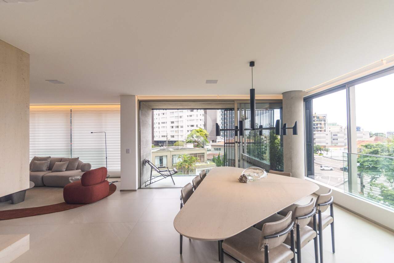 Apartamento Decorado com 3 Suítes e Área Social Integrada - Aluguel 282m² - Curitiba/PR miniatura 3