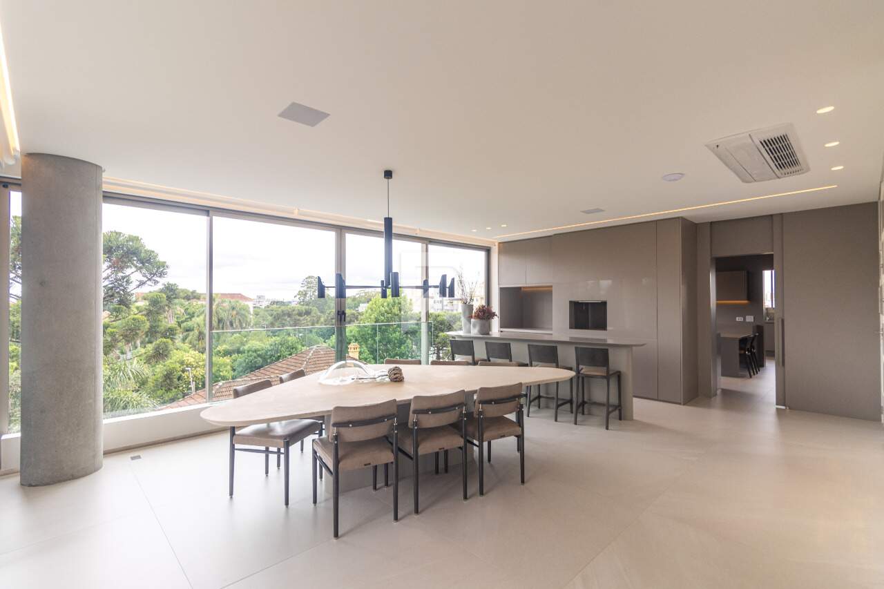 Apartamento Decorado com 3 Suítes e Área Social Integrada - Aluguel 282m² - Curitiba/PR miniatura 4