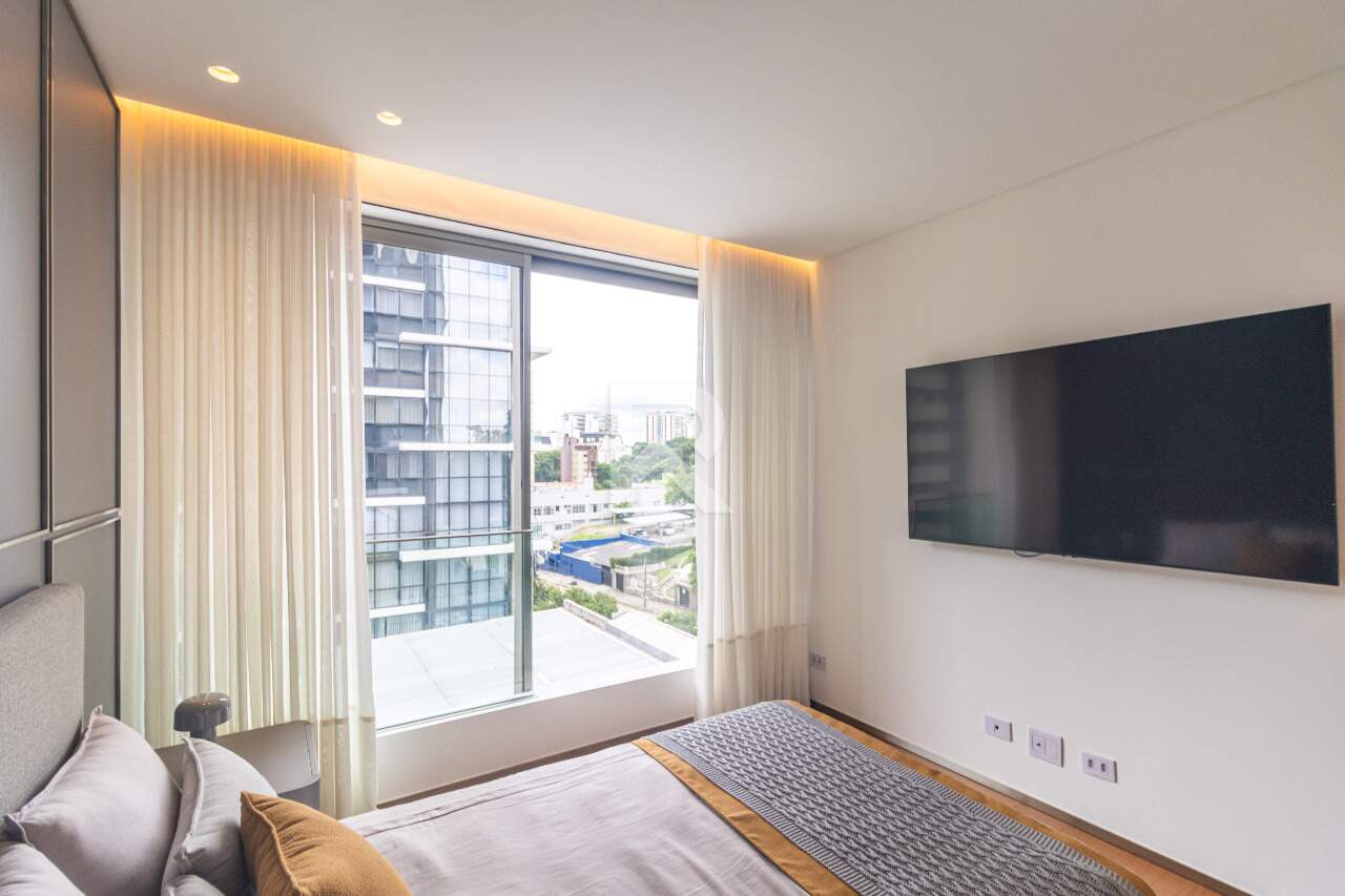 Apartamento Decorado com 3 Suítes e Área Social Integrada - Aluguel 282m² - Curitiba/PR miniatura 28