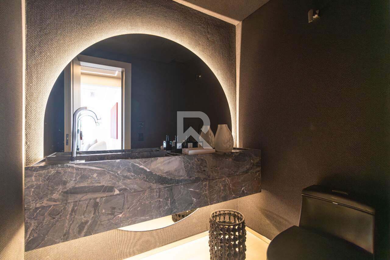 Apartamento Decorado com 3 Suítes e Área Social Integrada - Venda 282m² - Curitiba/PR miniatura 17