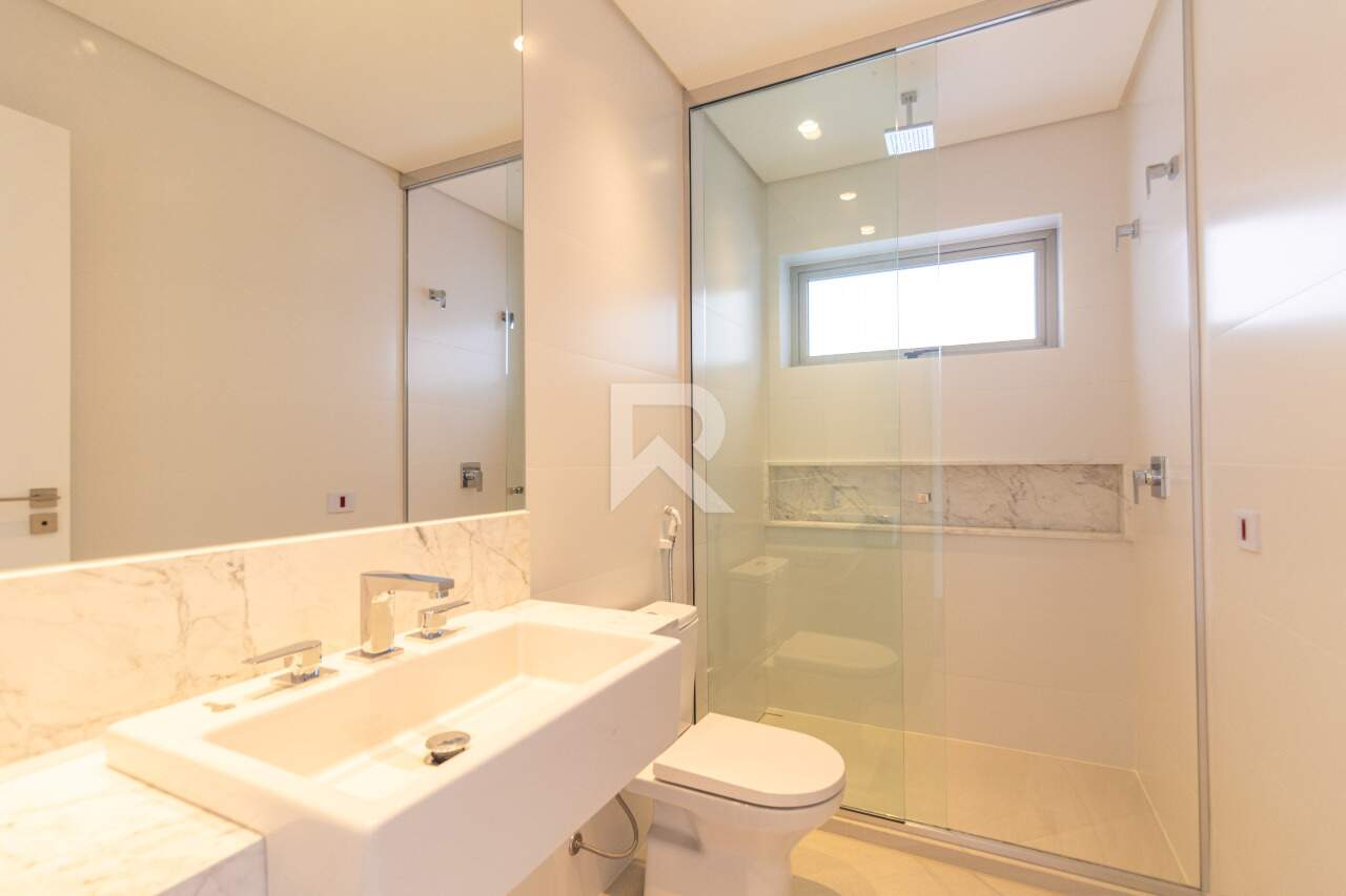 Apartamento Decorado com 3 Suítes e Área Social Integrada - Venda 282m² - Curitiba/PR miniatura 22