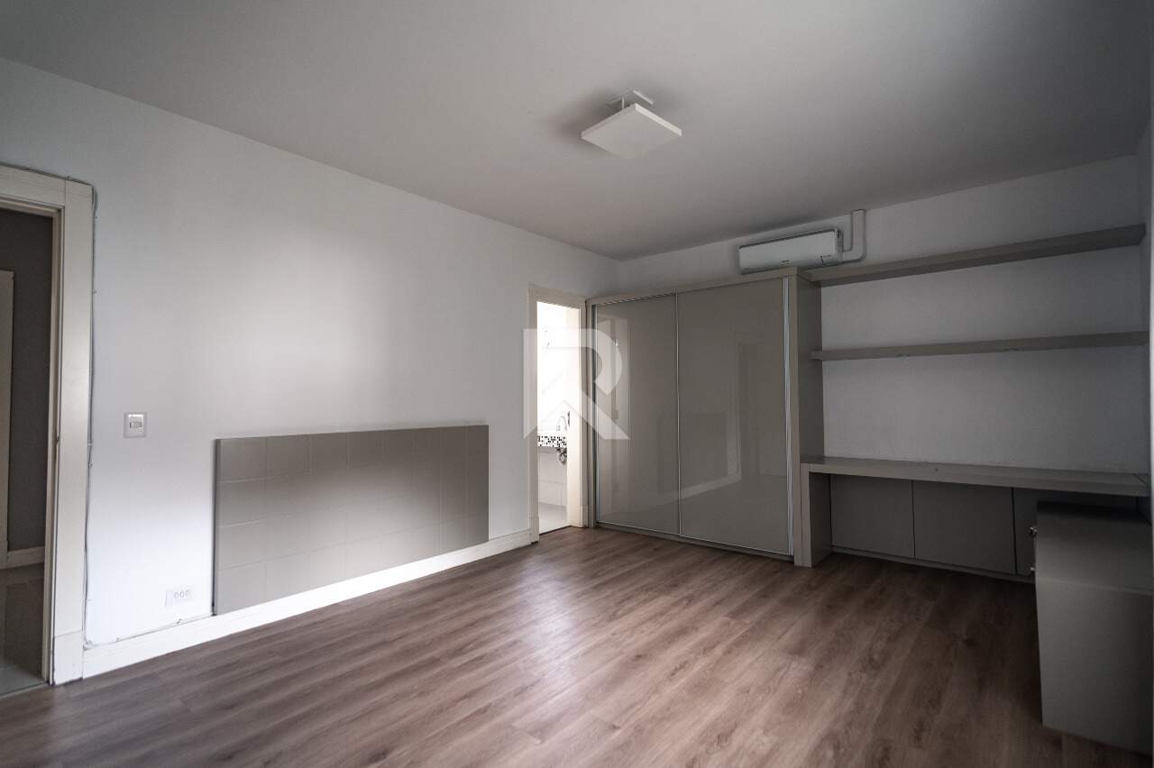 Casa Alto Padrão em Condomínio com Espaço Gourmet, 4 Suítes, Aluguel, 464 m² - Campo Comprido - Curitiba/PR miniatura 33