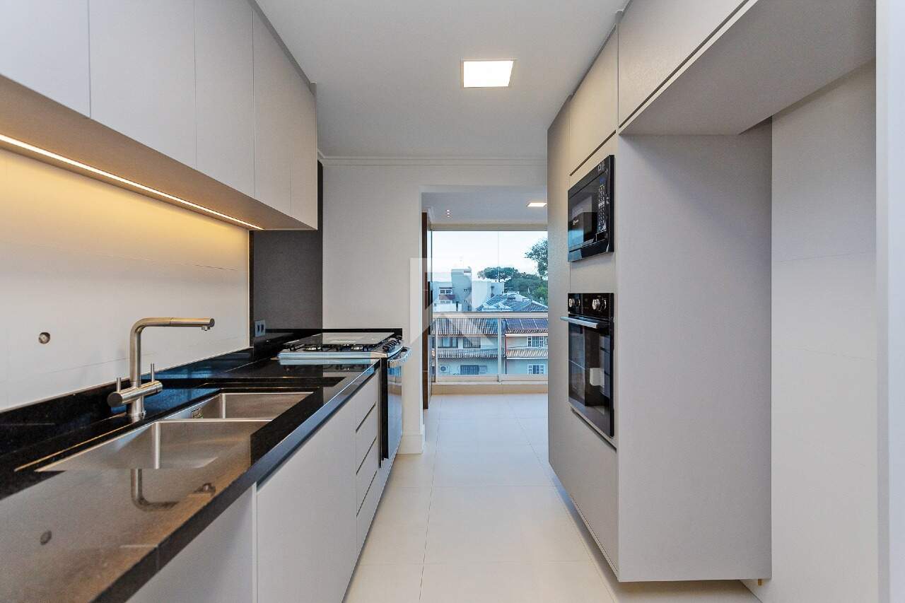 Apartamento Reformado com Sacada Gourmet, 3 quartos, para Locação 159 m² - Edifício Quartier - Curitiba/PR miniatura 12