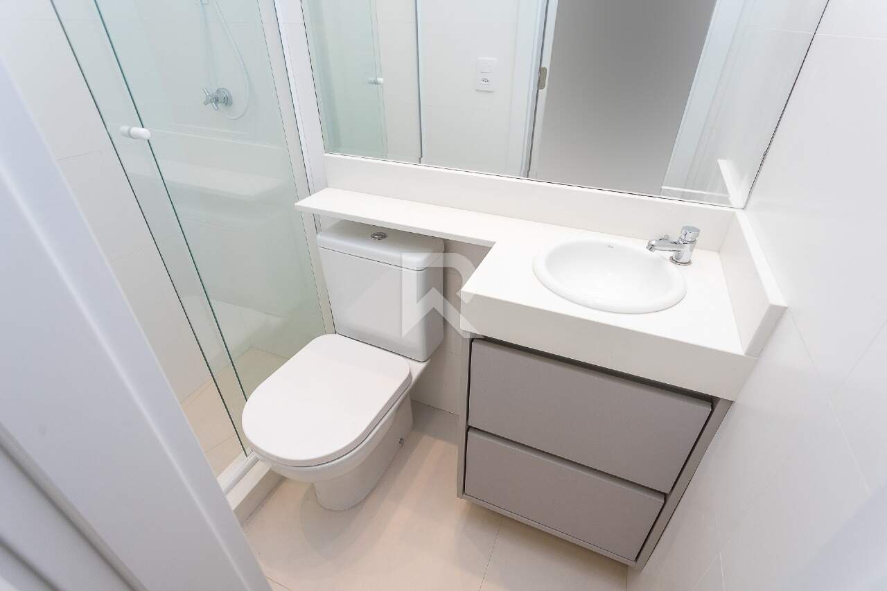 Apartamento Reformado com Sacada Gourmet, 3 quartos, para Locação 159 m² - Edifício Quartier - Curitiba/PR miniatura 8