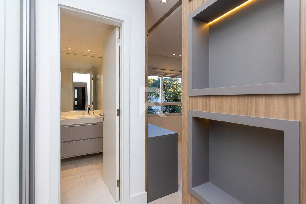 Apartamento Reformado com Sacada Gourmet, 3 quartos, para Locação 159 m² - Edifício Quartier - Curitiba/PR miniatura 25