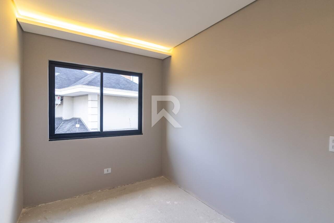 Casa Triplex com Jardim e Face Norte, 3 Quartos 4 Vagas à venda, 183 m² - Portão - Curitiba/PR miniatura 15