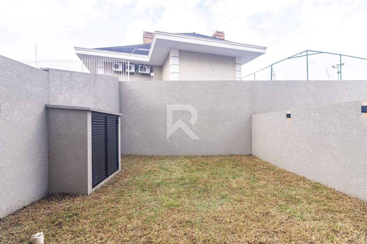 Casa Triplex com Jardim e Face Norte, 3 Quartos 4 Vagas à venda, 183 m² - Portão - Curitiba/PR miniatura 10