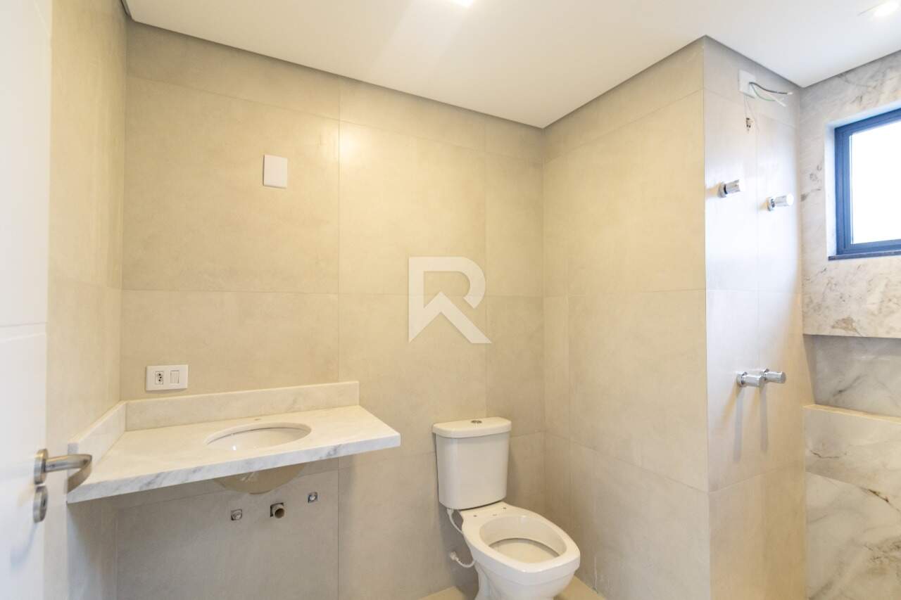 Casa Triplex com Jardim e Face Norte, 3 Quartos 4 Vagas à venda, 183 m² - Portão - Curitiba/PR miniatura 32