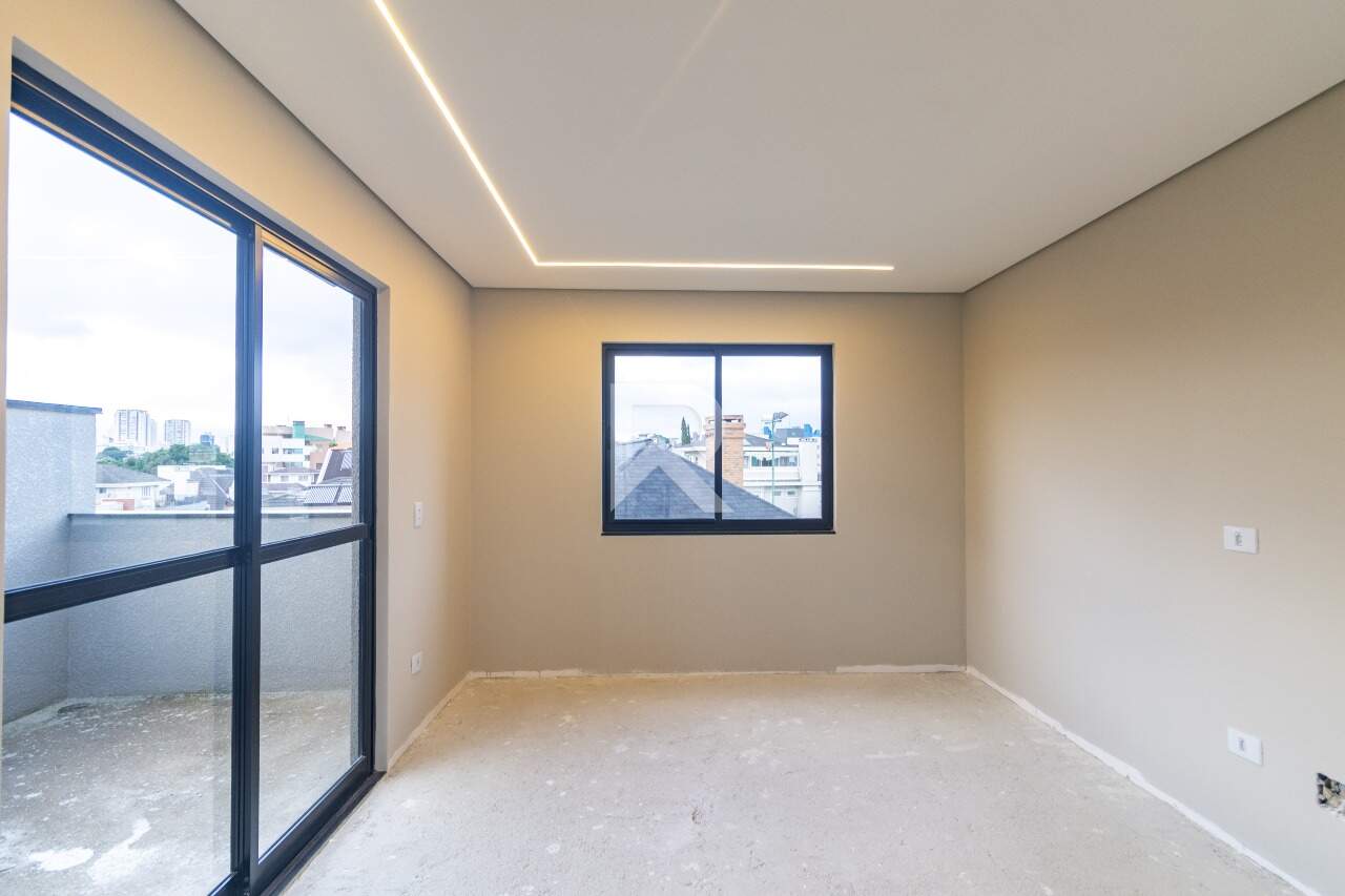 Casa Triplex com Jardim e Face Norte, 3 Quartos 4 Vagas à venda, 183 m² - Portão - Curitiba/PR miniatura 33
