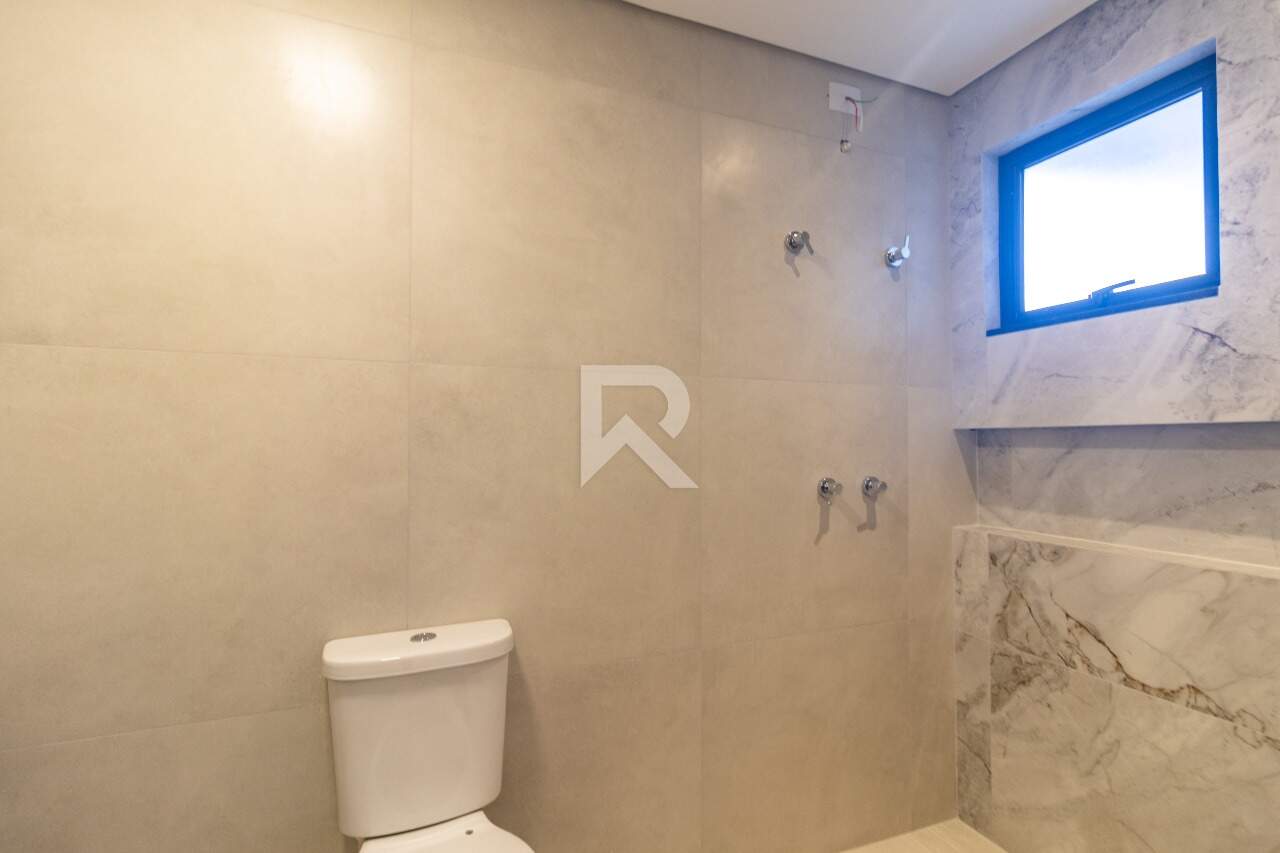 Casa Triplex com Jardim e Face Norte, 3 Quartos 4 Vagas à venda, 183 m² - Portão - Curitiba/PR miniatura 27