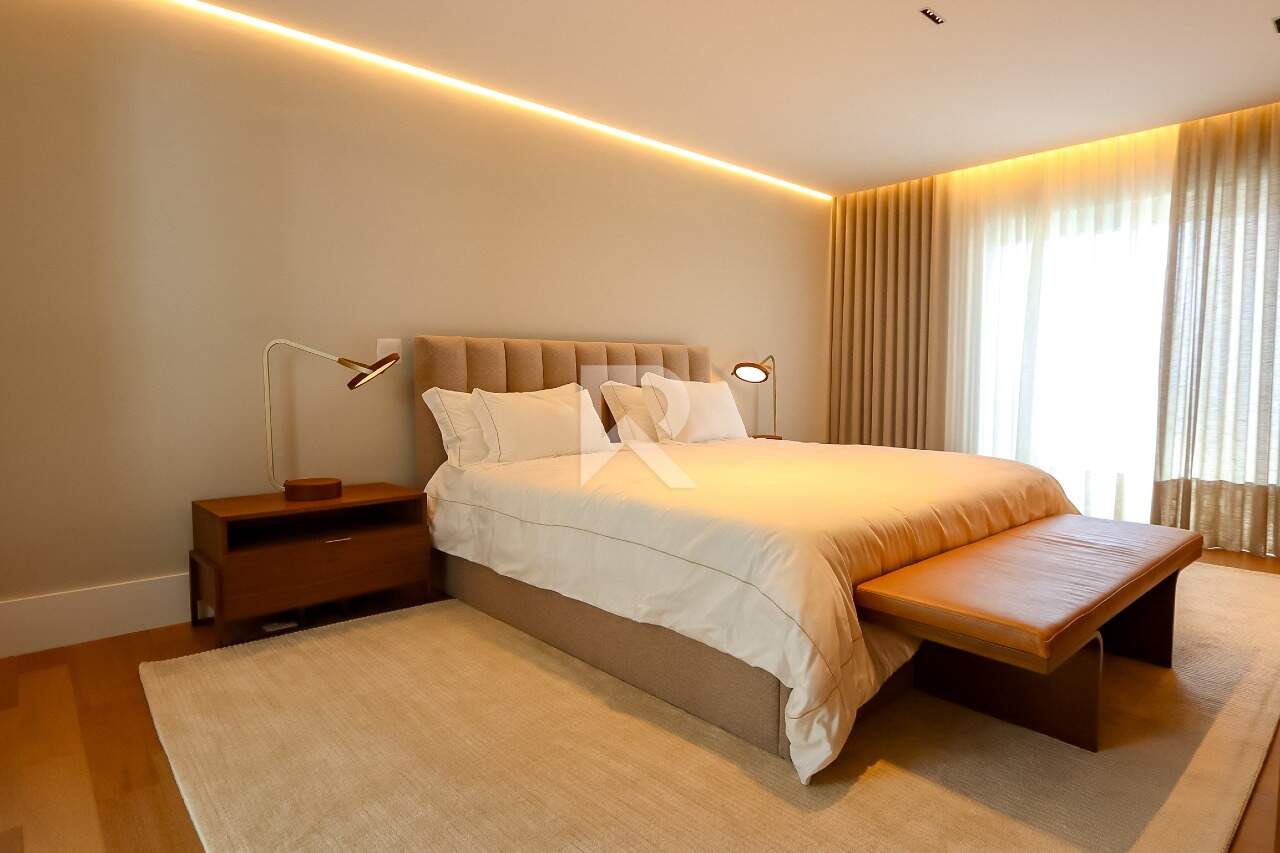 Apartamento de Luxo Mobiliado c/ ambientes integrados, 255m², 3 suítes e 4 vagas, no Ecoville miniatura 34