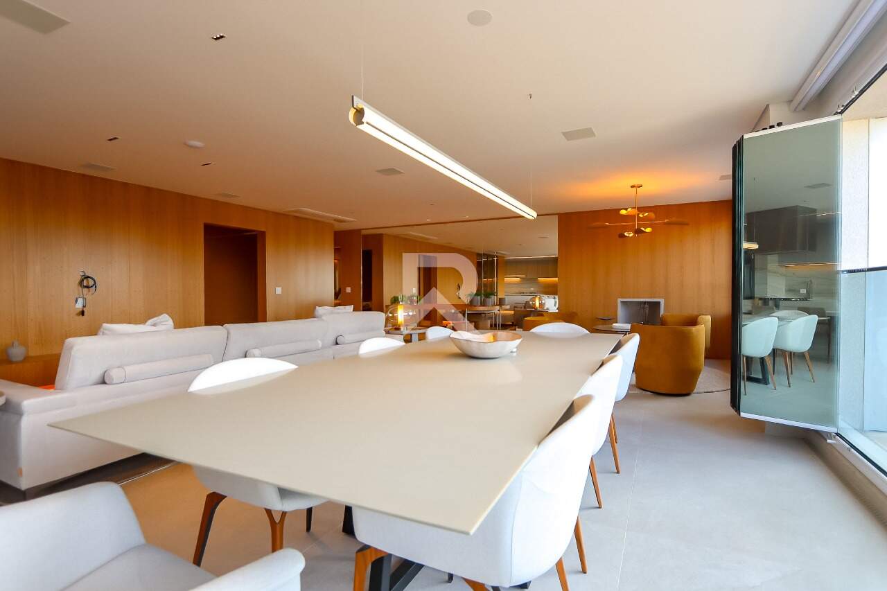 Apartamento de Luxo Mobiliado c/ ambientes integrados, 255m², 3 suítes e 4 vagas, no Ecoville miniatura 18