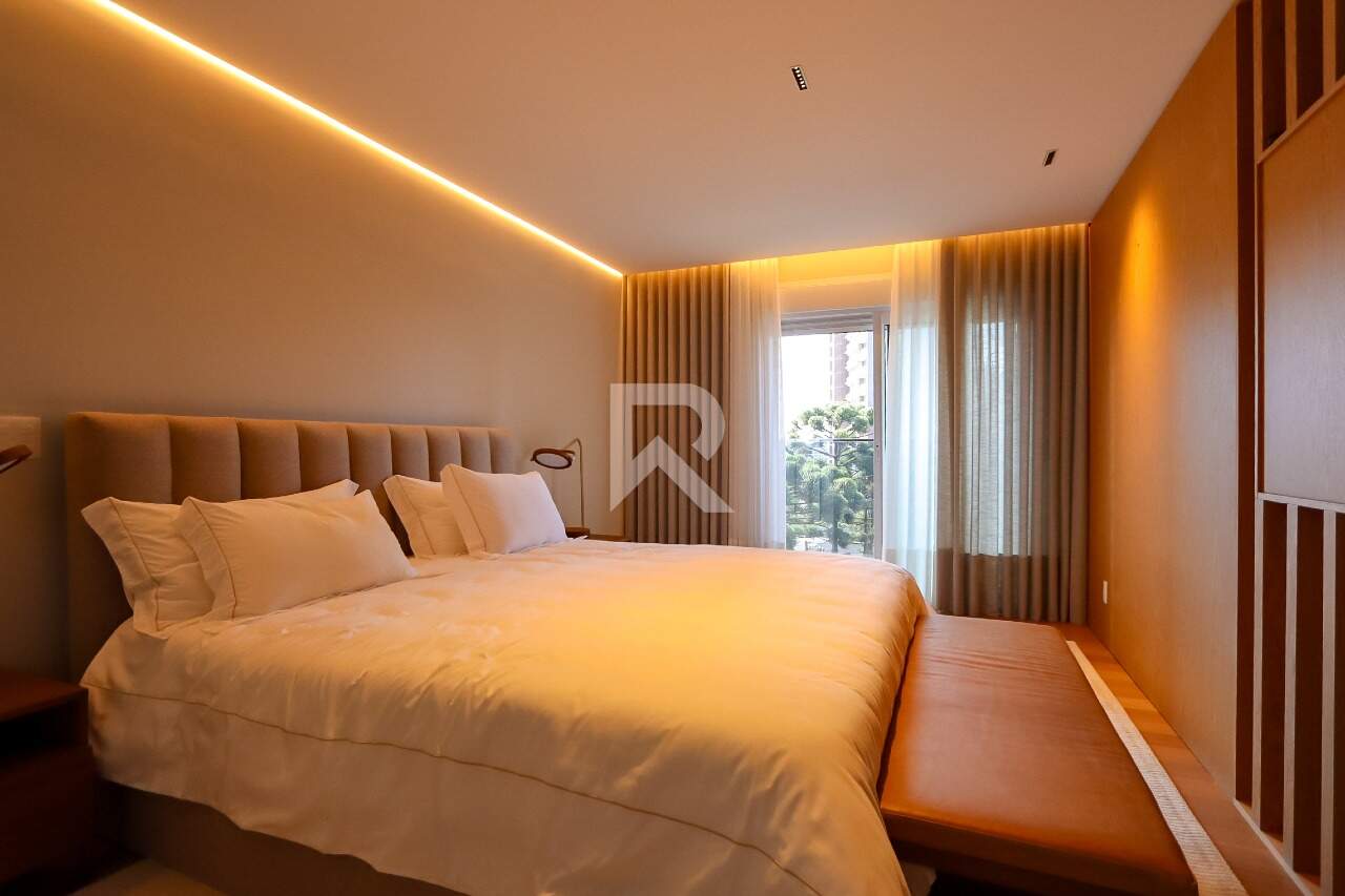 Apartamento de Luxo Mobiliado c/ ambientes integrados, 255m², 3 suítes e 4 vagas, no Ecoville miniatura 35