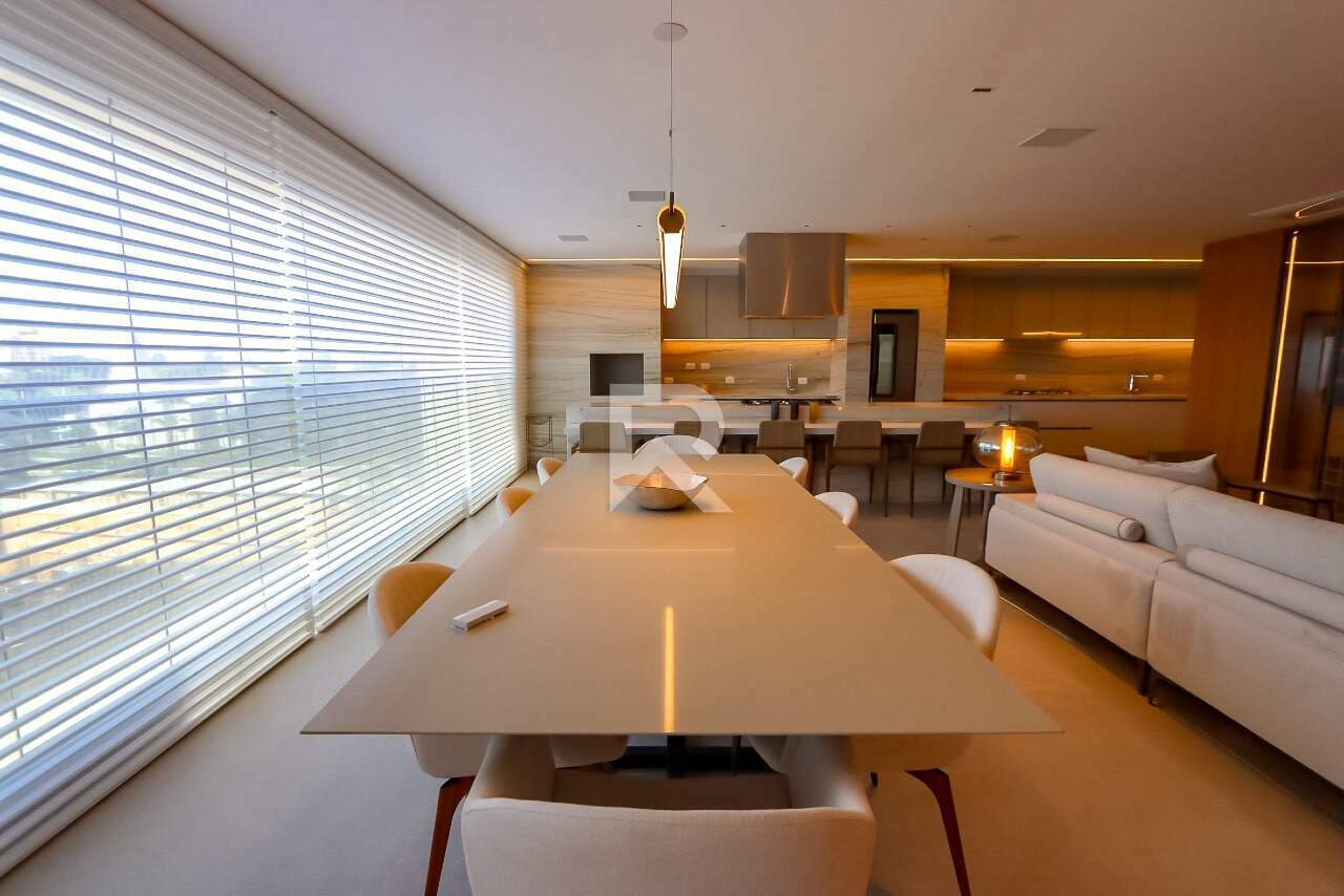 Apartamento de Luxo Mobiliado c/ ambientes integrados, 255m², 3 suítes e 4 vagas, no Ecoville miniatura 13