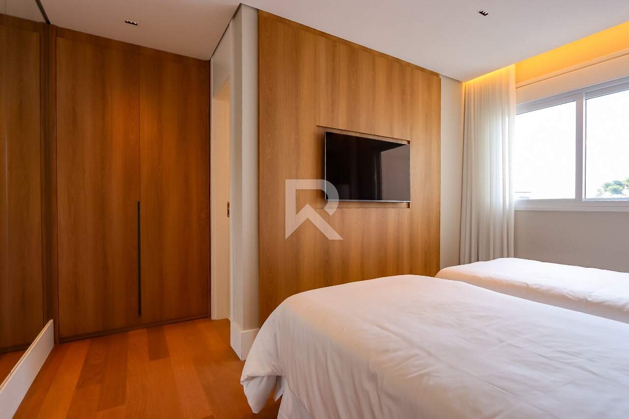 Apartamento de Luxo Mobiliado c/ ambientes integrados, 255m², 3 suítes e 4 vagas, no Ecoville miniatura 40