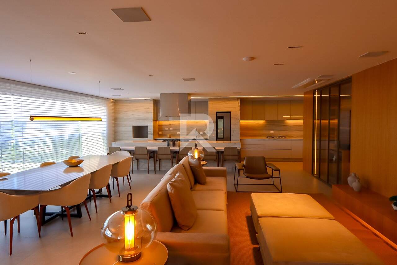 Apartamento de Luxo Mobiliado c/ ambientes integrados, 255m², 3 suítes e 4 vagas, no Ecoville miniatura 14