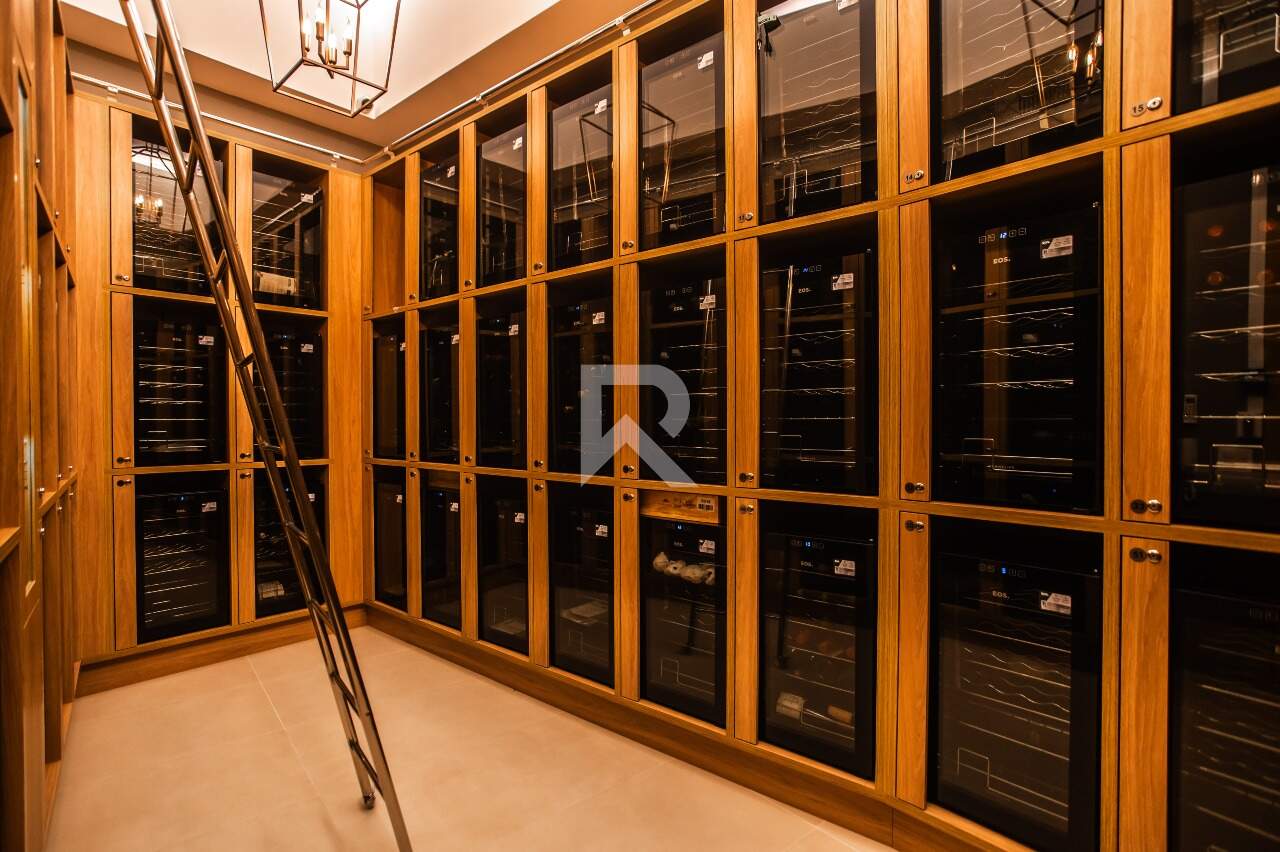 Apartamento de Luxo Mobiliado c/ ambientes integrados, 255m², 3 suítes e 4 vagas, no Ecoville miniatura 46
