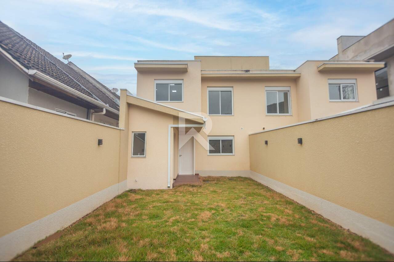 Casa moderna com jardim, 3 quartos, 2 Vagas para Venda – Santo Inácio, Curitiba/PR miniatura 11