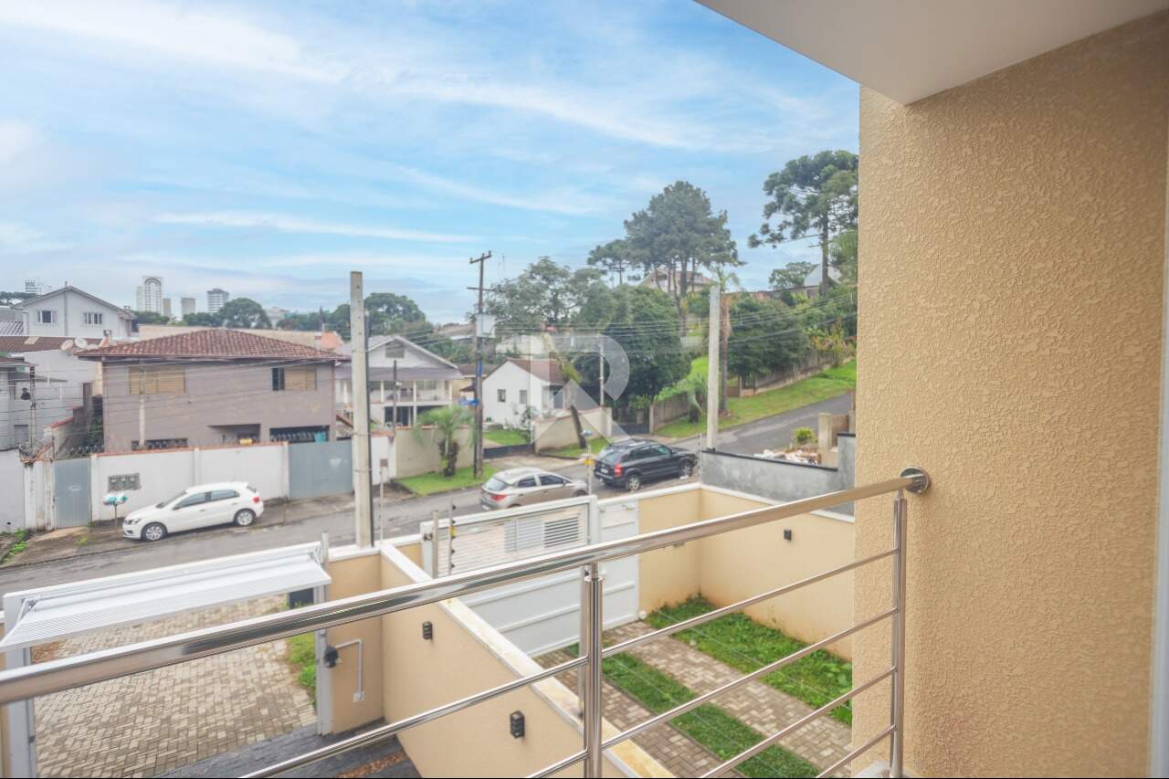 Casa moderna com jardim, 3 quartos, 2 Vagas para Venda – Santo Inácio, Curitiba/PR miniatura 27