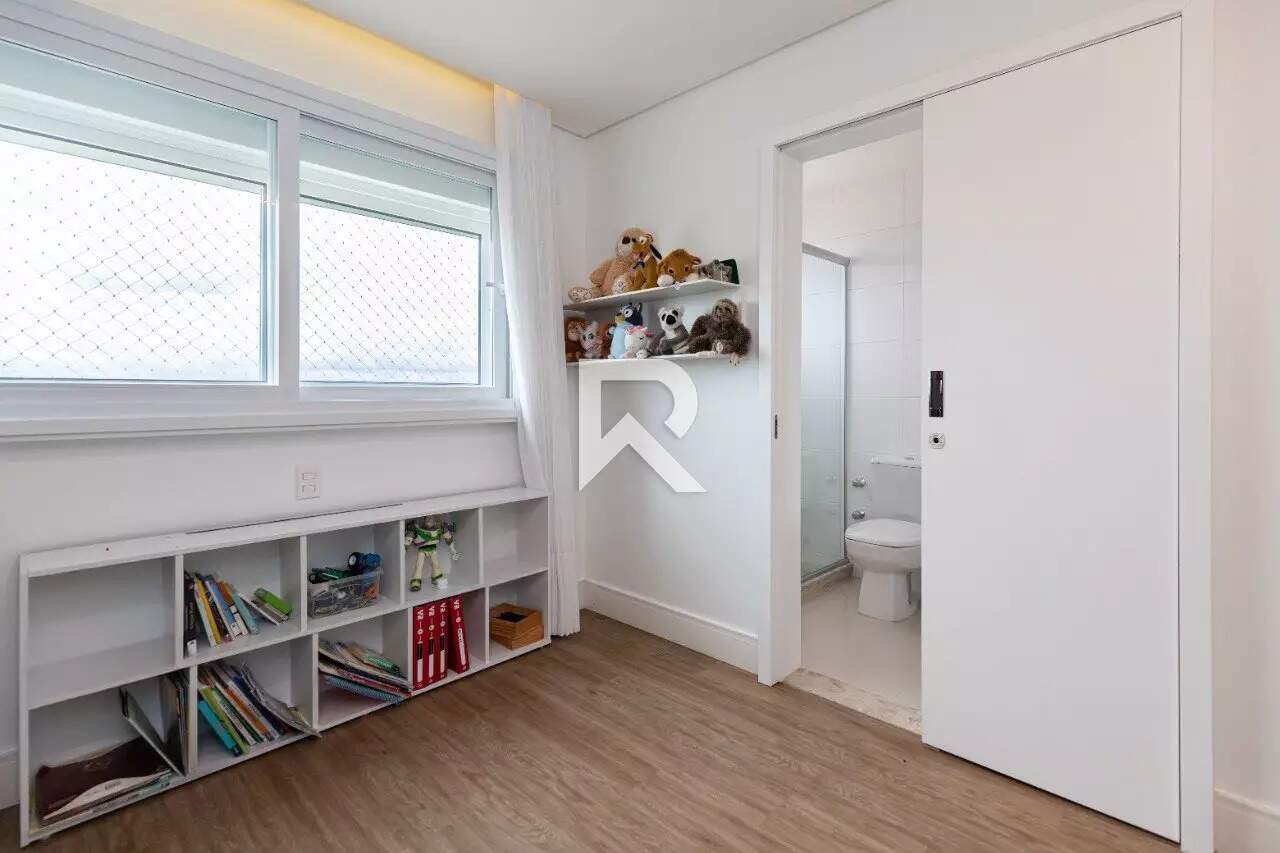 Apartamento Mobiliado com 3 Suítes para Locação, 228m², Face Norte e 4 Vagas, no Ecoville miniatura 14
