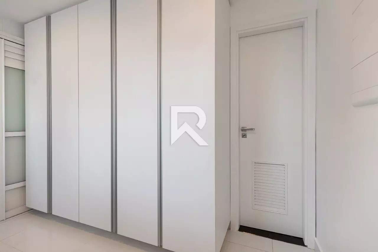 Apartamento Mobiliado com 3 Suítes para Locação, 228m², Face Norte e 4 Vagas, no Ecoville miniatura 6