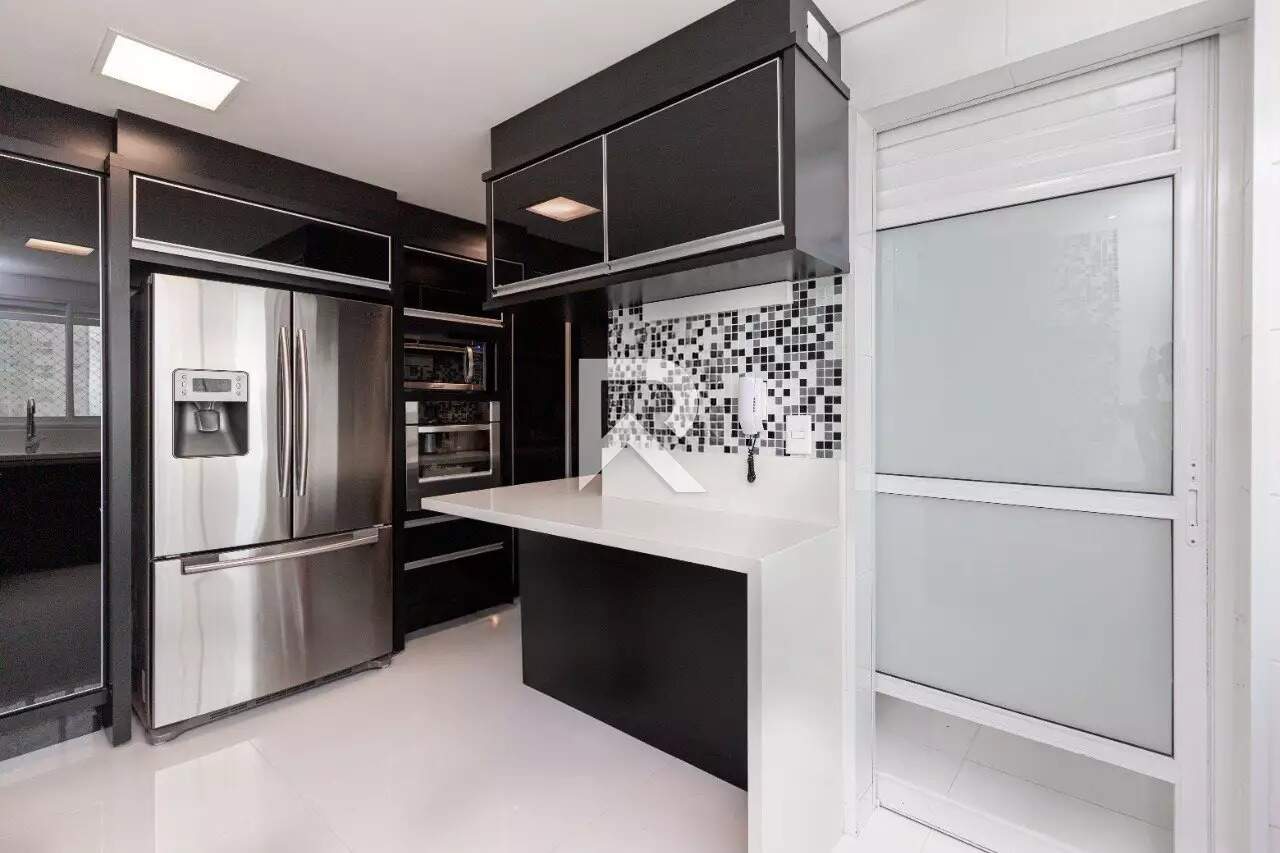 Apartamento Mobiliado com 3 Suítes para Locação, 228m², Face Norte e 4 Vagas, no Ecoville miniatura 5