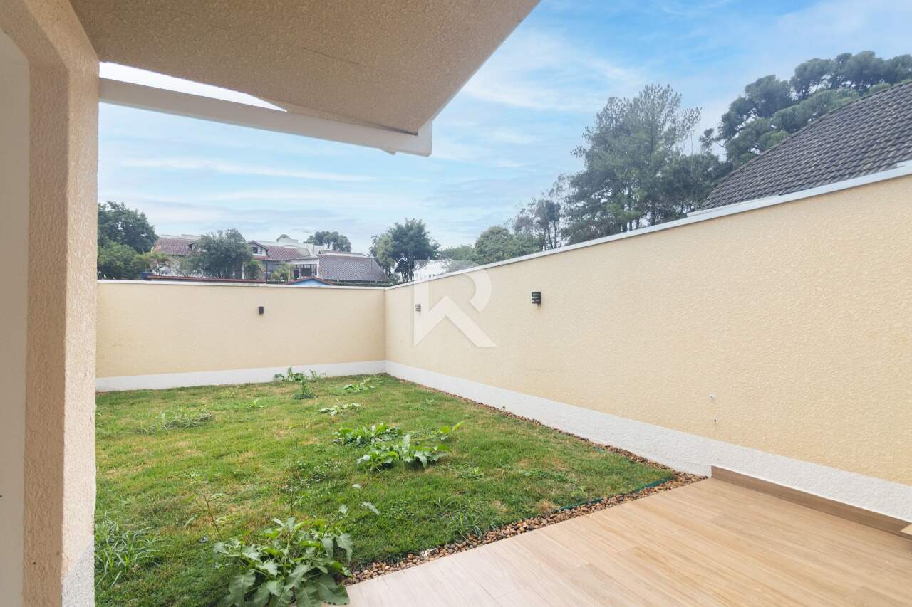 Triplex com Jardim, 4 quartos e 2 vagas à venda – Santo Inácio - Curitiba/PR miniatura 13