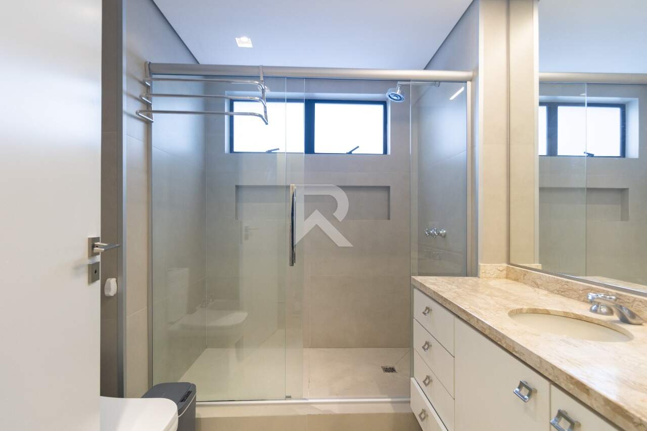 Apartamento c/ 3 suítes, 3 vagas e 192m² à Venda no Ecoville miniatura 24