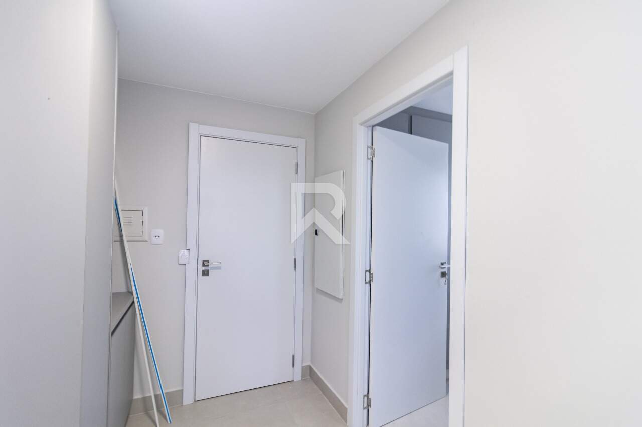 Apartamento c/ 3 suítes, 3 vagas e 192m² à Venda no Ecoville miniatura 43