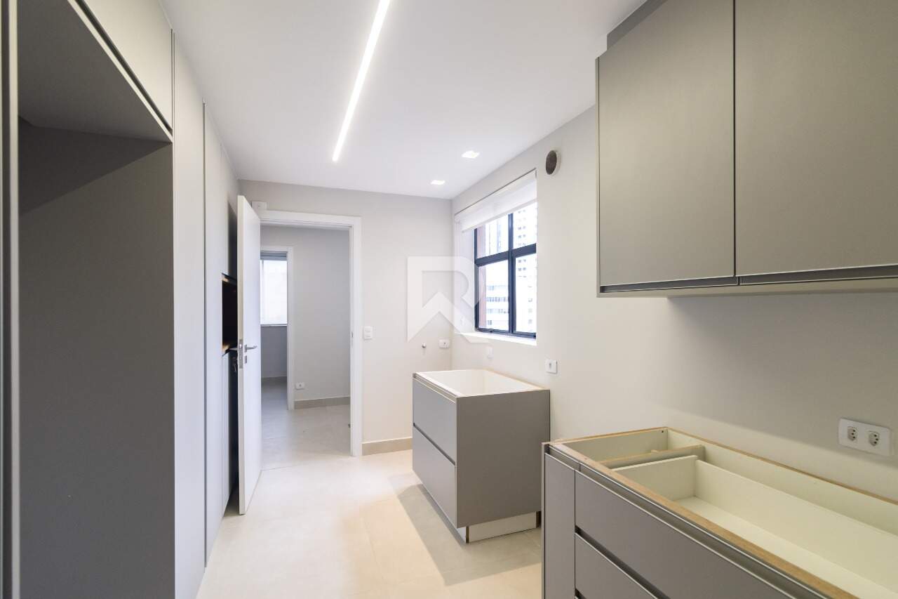 Apartamento c/ 3 suítes, 3 vagas e 192m² à Venda no Ecoville miniatura 40