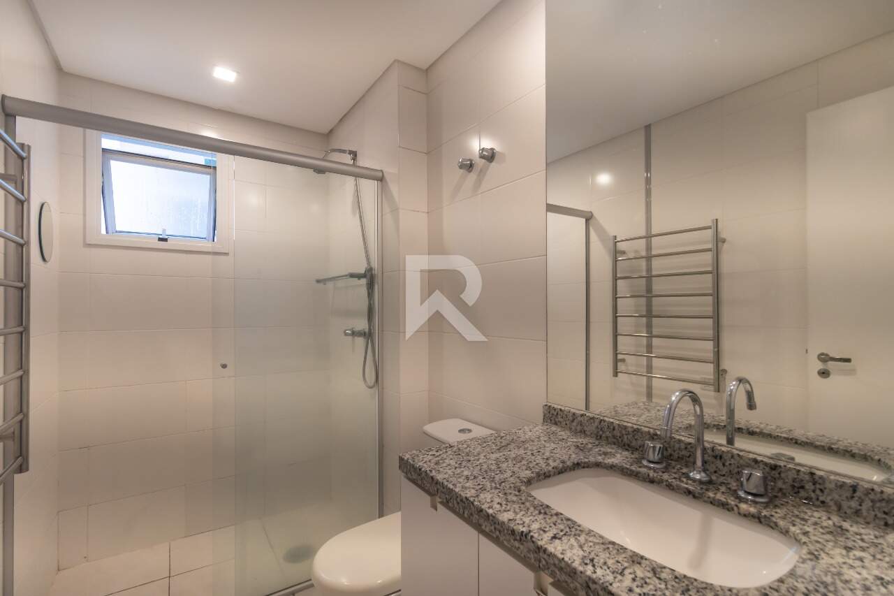Apartamento Mobiliado em Cond. Clube com 3 suítes para aluguel - 160m2 - Água Verde, Curitiba-PR miniatura 30