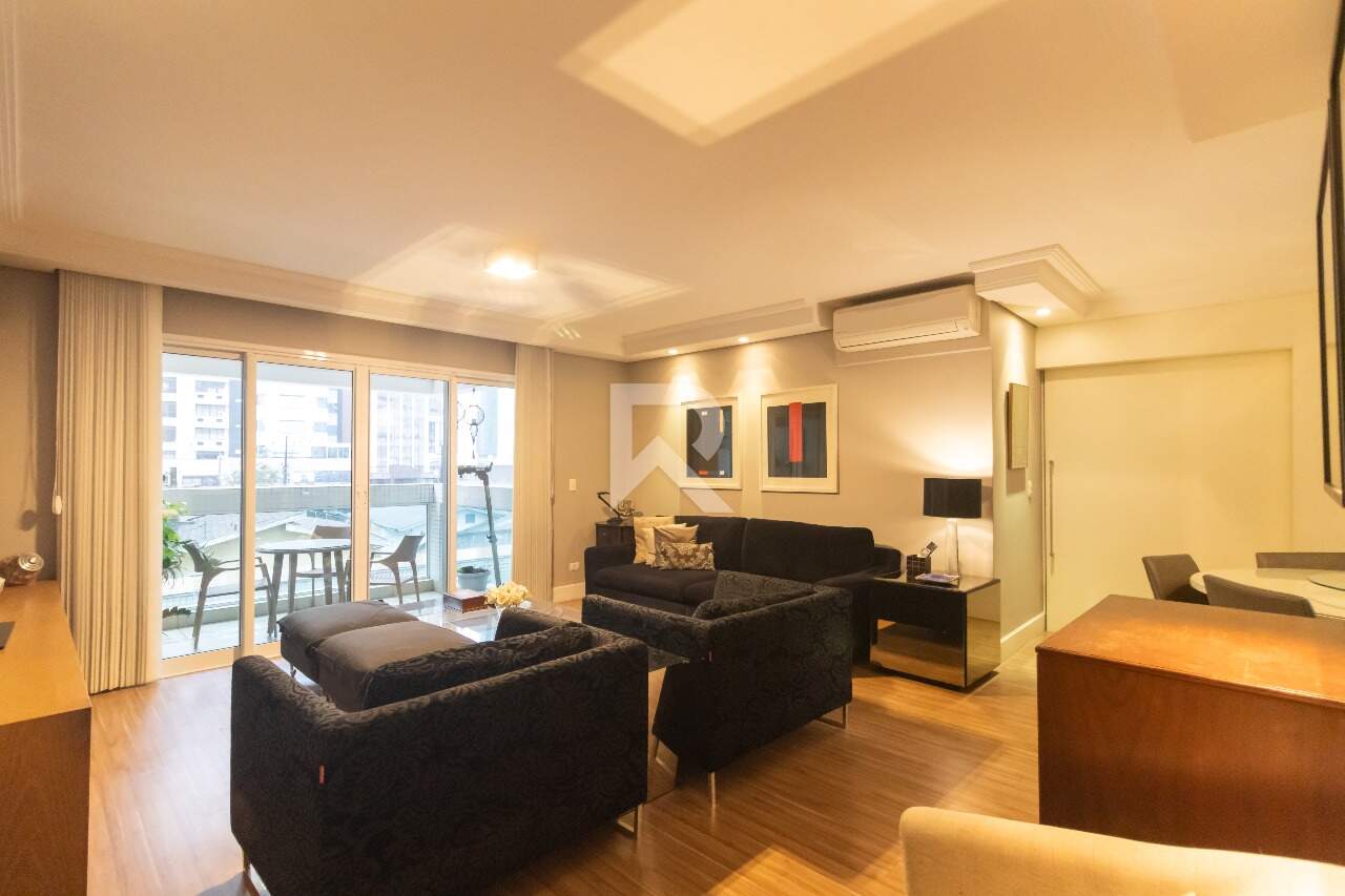 Apartamento Mobiliado em Cond. Clube com 3 suítes para aluguel - 160m2 - Água Verde, Curitiba-PR miniatura 2