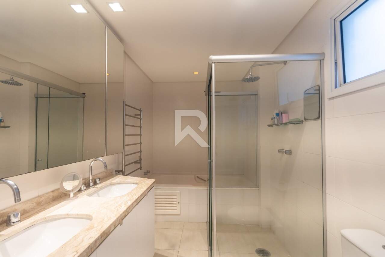 Apartamento Mobiliado em Cond. Clube com 3 suítes para aluguel - 160m2 - Água Verde, Curitiba-PR miniatura 19