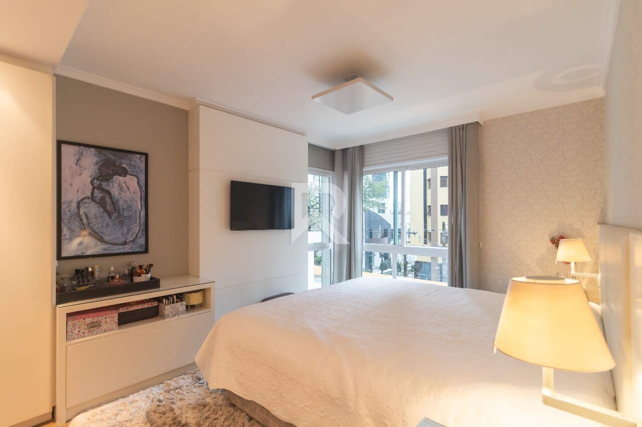 Apartamento Mobiliado em Cond. Clube com 3 suítes para venda - 160m2 - Água Verde, Curitiba-PR miniatura 17