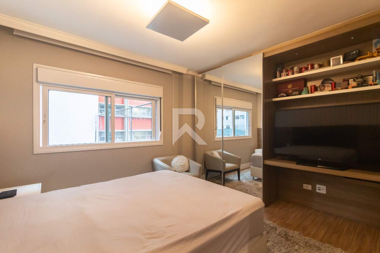 Apartamento Mobiliado em Cond. Clube com 3 suítes para venda - 160m2 - Água Verde, Curitiba-PR miniatura 28